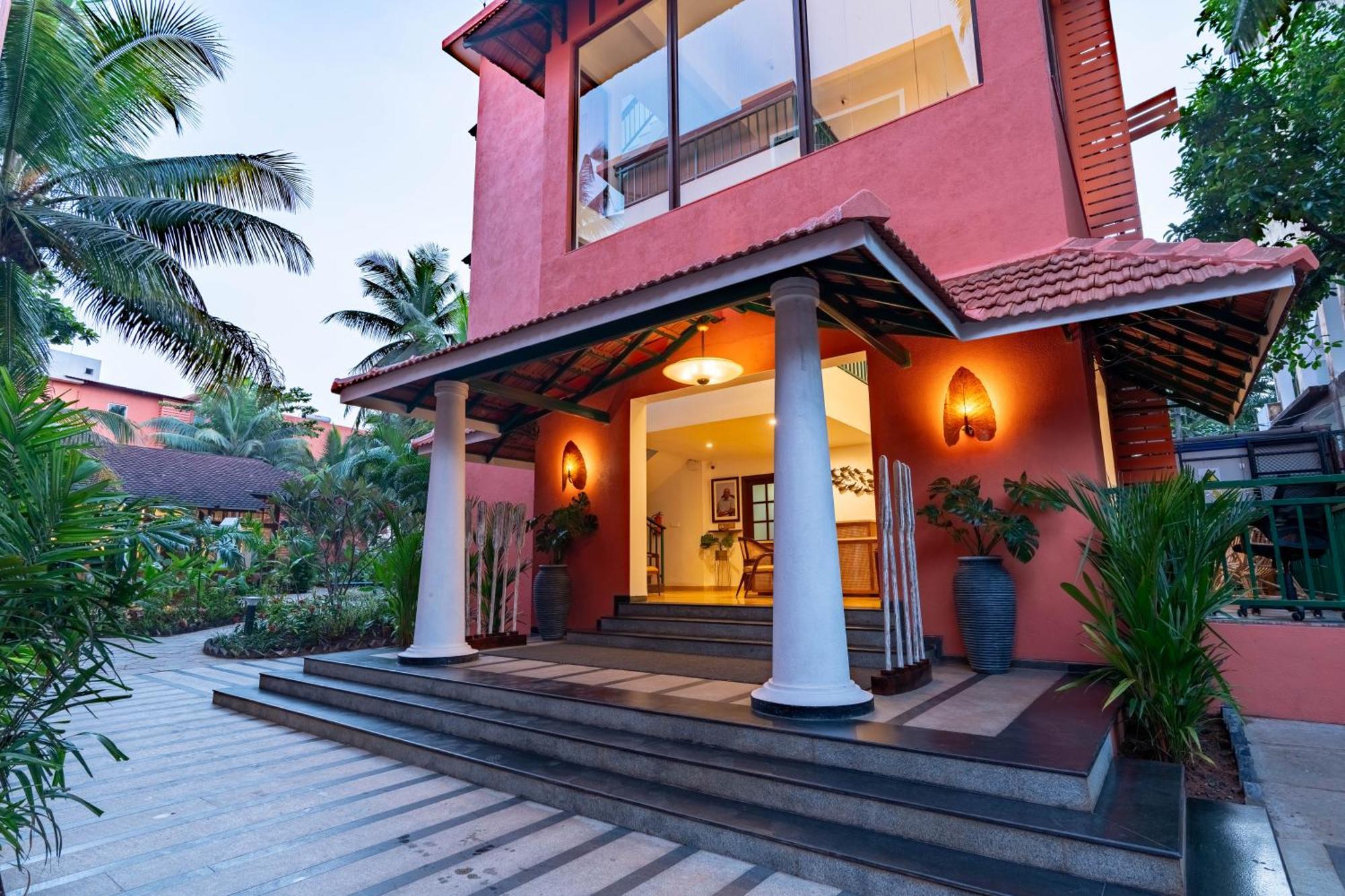 Mandrem Beach Resort, A Member Of Radisson Individuals Retreat Exterior photo