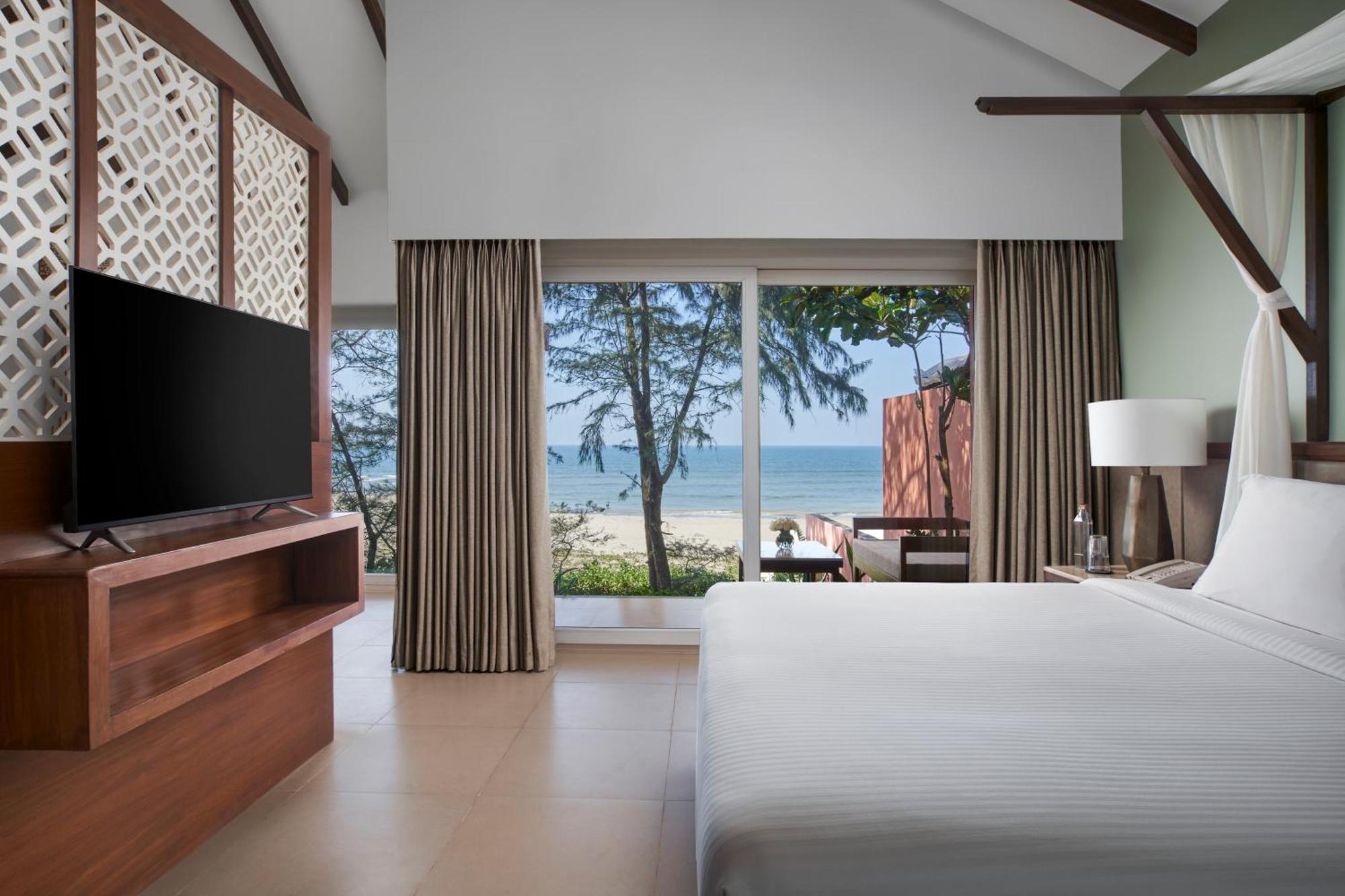 Mandrem Beach Resort, A Member Of Radisson Individuals Retreat Exterior photo